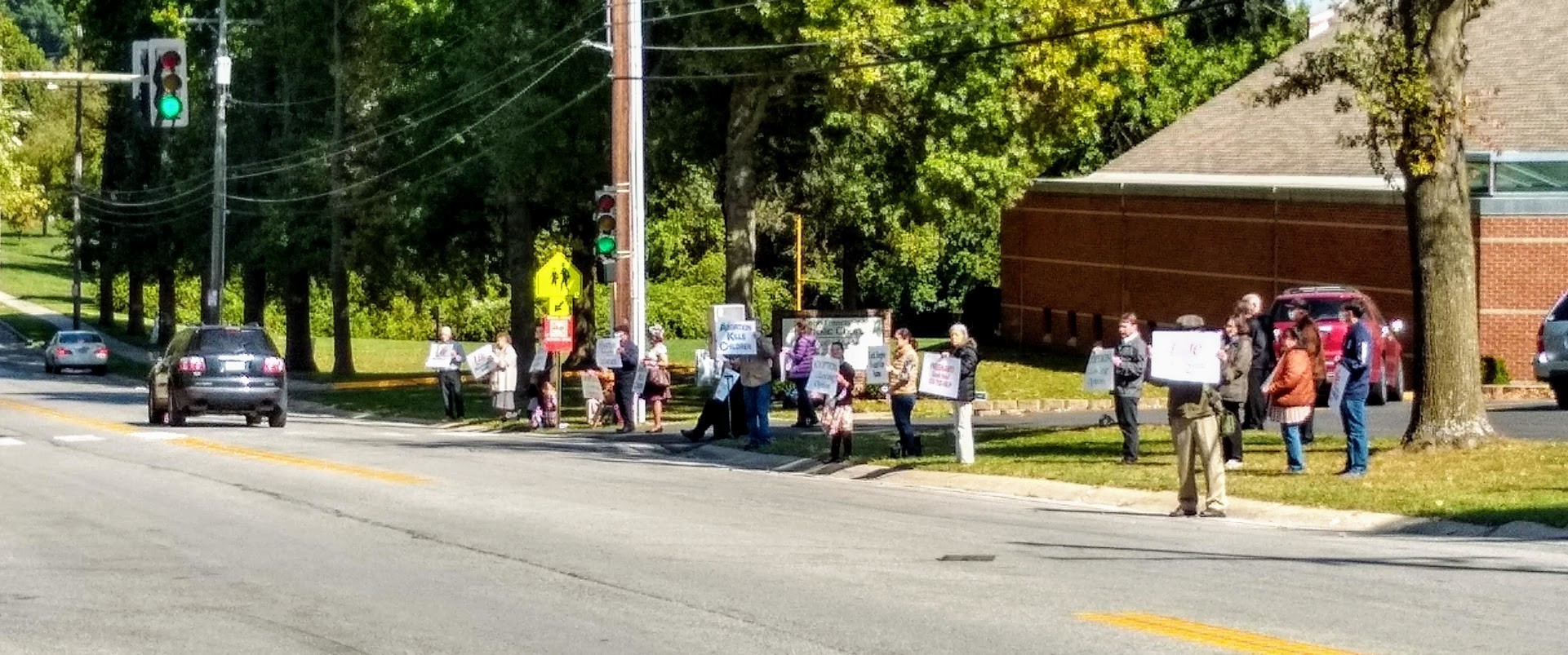 For 33 years, pro-life Christians all across the United States and Canada have publicly, prayerfully, and peacefully stood in prayer and repentance on behalf of legalized abortion each Fall. Life Chain 2020
